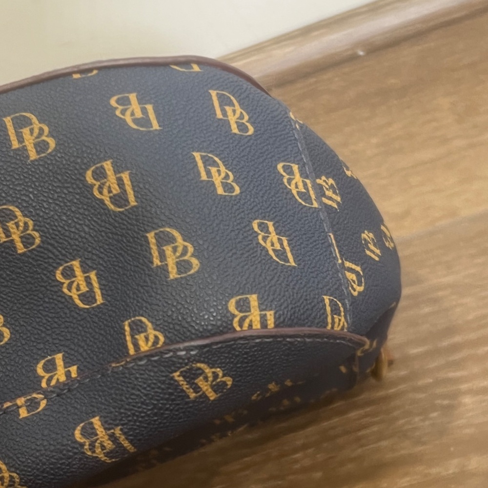 Dooney & Bourke Great Signature Kiley Small Hobo Crossbody, Navy, Leather, Zip - Picture 5 of 16